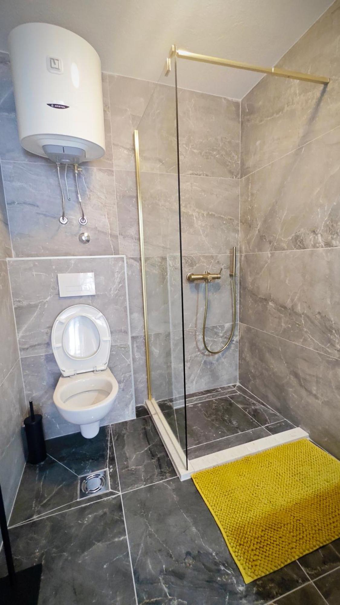 Apartmani Radovic Bijela Extérieur photo
