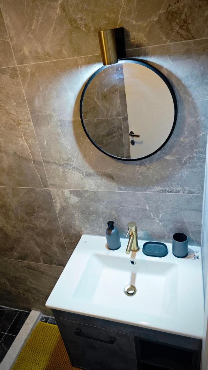 Apartmani Radovic Bijela Extérieur photo